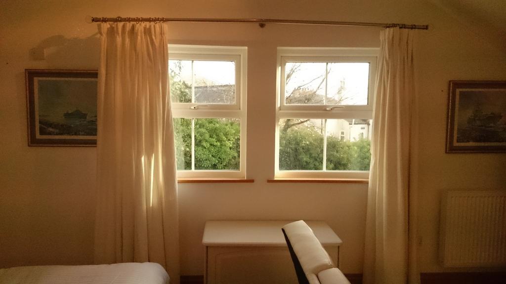 Bankside Bed & Breakfast セント・オーステル 部屋 写真