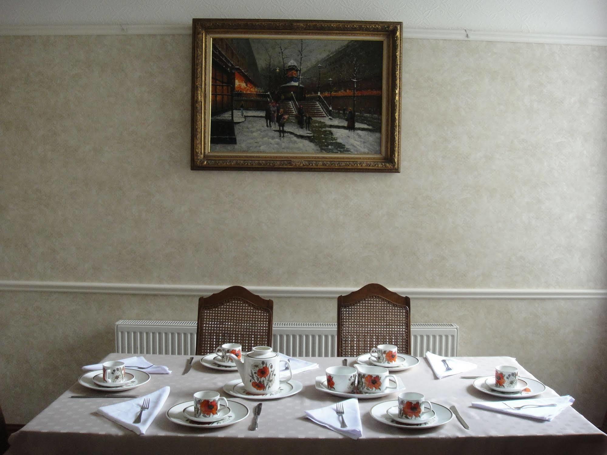 Bankside Bed & Breakfast セント・オーステル エクステリア 写真